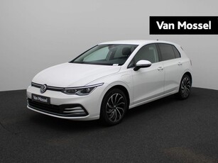 Volkswagen Golf 1.4 eHybrid Style 204 PK | Automaat | Navigatie | Adaptive Cruise Control | Climate Control | Trekhaak | Stoelverwarming | Parkeersensoren | LED | Lichtmetalen velgen | Privacy glass |