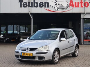 Volkswagen Golf 1.4 FSI Businessline Opknapper, Zie foto's, Opknapper, Cruise control, Trekhaak