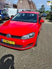 Volkswagen Golf Variant 1.4 TSI Business Edition,in naam van onze klant te koop hele mooie golf variant te koop