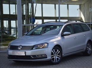 Volkswagen Passat COMFORTLINE NAVI DSG LM-Velgen PDC 24DKM UNIEK !!