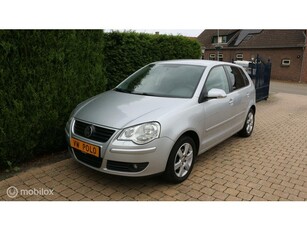 Volkswagen Polo 1.4 MET AIRCO, CRUISE CONTROL