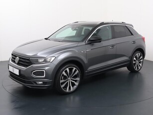 Volkswagen T-Roc 1.5 TSI Sport | 150 PK | R-Line | Trekhaak | Lichtmetalen velgen 19