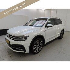 Volkswagen Tiguan Allspace 1.5T 150pk R-Line Highline VIRTUAL PANO 20INCH TREKHAAK