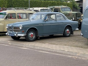 Volvo Amazon 121 prachtige kleur, overdrive, standkachel, motorverwarming, zeer originele staat.