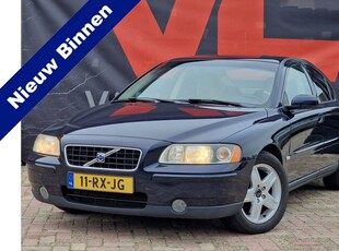 Volvo S60 2.0T Summum | Leer | Climate Control | APK 16-05-2025 |