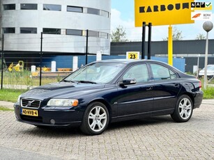 Volvo S60 2.5T Drivers Edition/AUT/XENON/NAVI/LEDER/PDC/DEALERONDERH/