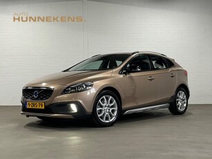 Volvo V40 Cross Country 1.6 T4 Summum | Trekhaak | Stoelverwarming | Keyless | Cruise & Climate c. |