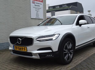 Volvo V90 Cross Country 2.0 T5 AWD Pro Automaat / BOVAG RIJKLAARPRIJS