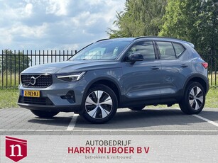 Volvo XC40 1.5 T4 Recharge Plus Dark Navi / Leer / All season banden / Keyless / Camera / Winterpakket