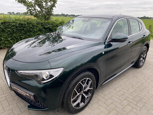 Alfa Romeo Stelvio 2.0 T AWD Ti Verde Visconti! Trekhaak ( 2.300kg trekgewicht ) Panorama dak Lederen dashboard