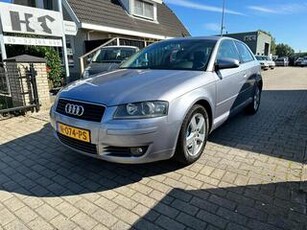 Audi A3 2.0 FSI Attraction Pro Line