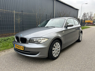 BMW 1-SERIE 118i Business Line / AIRCO