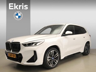 BMW iX1 xDrive30 M-Sportpakket LED Leder Navigatie