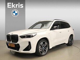 BMW iX1 xDrive30 M-Sportpakket LED Leder Navigatie