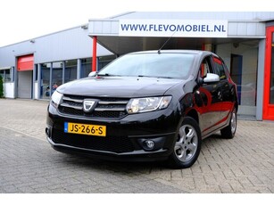 Dacia Sandero 0.9 TCe 10th Anniversary 5-Drs *77.131km!*