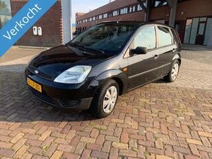 Ford FIESTA 1.3 Core! 5 Deurs! 2002! 178 DKM NAP!!