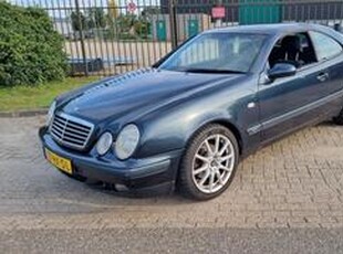 Mercedes-Benz CLK-KLASSE Coup? 200 Sport