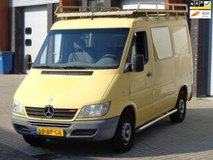 Mercedes-Benz SPRINTER 208 CDI 2.2 300 Original Stuurbekr Zijschuifdeur Trekhaak