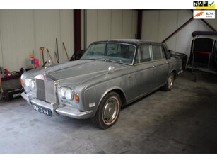 Rolls-Royce Silver Shadow 2 e eigenaar Na 25 jaar stil staan starten en perfect lopen 6.8 Saloon type ll