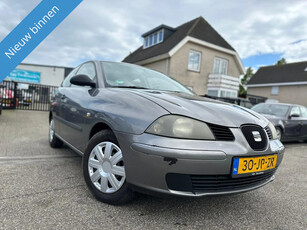 SEAT Ibiza 1.4-16V Stella