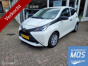 Toyota Aygo 1.0 VVT-i x airco/cruise VERKOCHT!!!