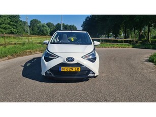 Toyota Aygo 1.0 VVT-i x-cite AUT0MAATCABRIO LMV AIRCO