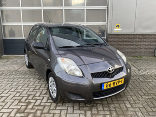 TOYOTA YARIS 1.3 VVTi Comfort