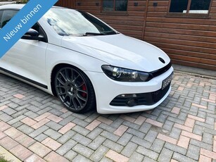 Volkswagen Scirocco 2.0 TSI 147kW Cruise/Navi/Xenon/20’’BBS