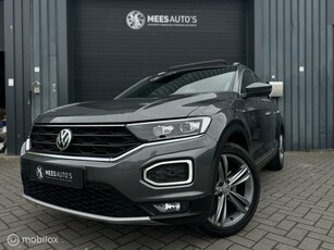 Volkswagen T-Roc 2.0 TSI 4Motion SportPanoLeerVirtualACC