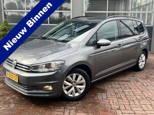 Volkswagen Touran 1.2 TSI Highline Business Bj 2017 111pk