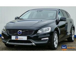 Volvo V60 1.6 T3 Momentum - Volvo dealer onderhouden