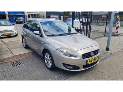 Fiat Croma 1.9 JTD Corporate Premium automaat