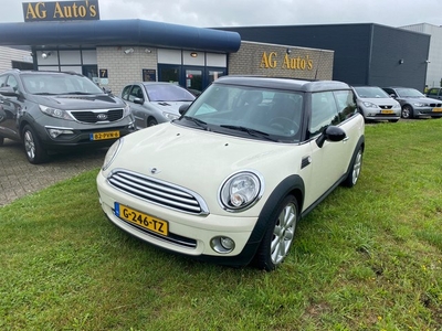 Mini Mini Clubman 1.6 Cooper automaat