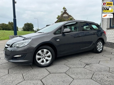 Opel Astra Sports Tourer 1.4 Business +NaviACLM