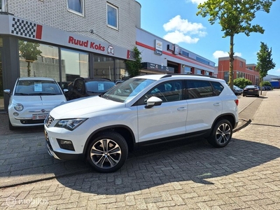 SEAT ATECA 1.0 ECOTSI STYLE / Achteruitrijcamera / Parkeer