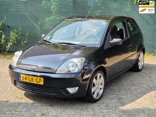 Ford Fiesta 1.6-16V First Edition *NIEUWE APK*