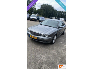 Jaguar X-type 2.5 V6 AUTOMAAT/NETTE AUTO/200PK!!