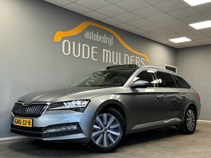 Škoda Superb Combi 1.4 TSI iV Style Panoramadak/Camera/Leder