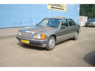 Mercedes-Benz 190-serie 1.8 E Basic