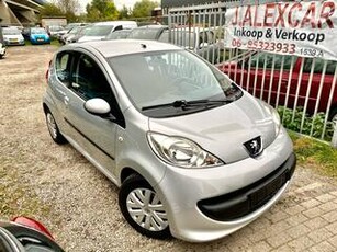 Peugeot 107 1.0-12V XS