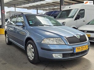 Skoda Octavia Combi 1.6 Ambiente AIRCO CRUISE TREKHAAK 2 X