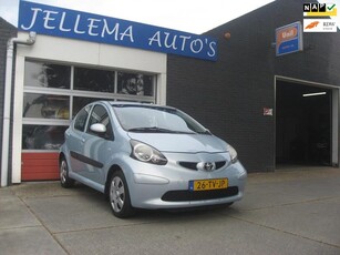 Toyota Aygo 1.0-12V +