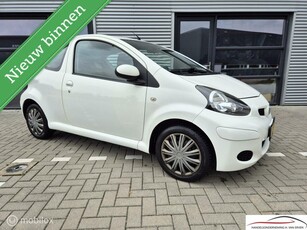 Toyota Aygo 1.0-12V Cool AIRCO EL PAKKET