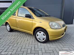 Toyota Yaris 1.3-16V VVT-i Sol