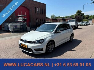 Volkswagen Golf 1.2 TSI Highline R-LINE