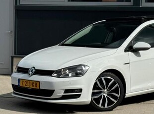 Volkswagen Golf 1.4 TSI / AIRCO AUTOMAAT LEER CAMERA PANO