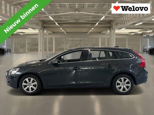 Volvo V60 1.6 T4 Summum Incl. BTW, leder, schuifdak