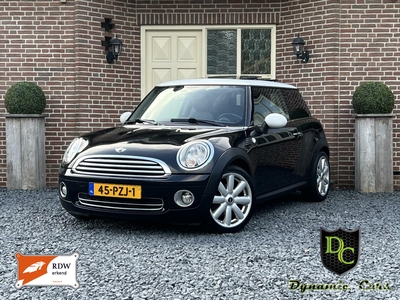 MINI MINI Cooper 1.6 Mayfair *Leder *Pano *Clima *Navi *Cruise