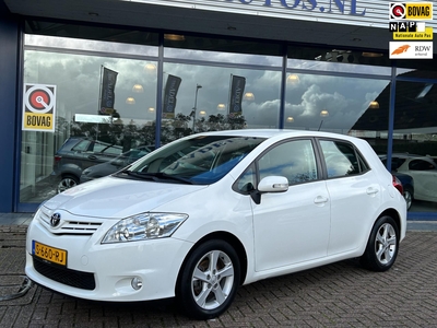 TOYOTA AURIS 1.3 Comfort 5Drs Airco Park.Sens LM-Velgen Isofix Elek.Pakket Trekhaak Volledig Dealeronderhouden!