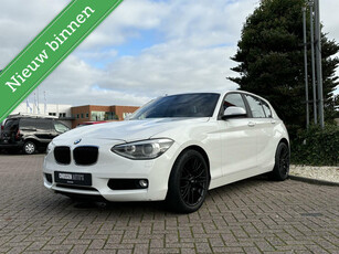 BMW 1-serie 116i, Airco, Xenon, Stoelverwarming, 17 inch!